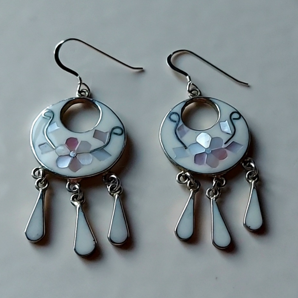 Mexico Alpaca Silver Dangle Earrings Floral MOP White Abalone .925 Earwires - Picture 1 of 8